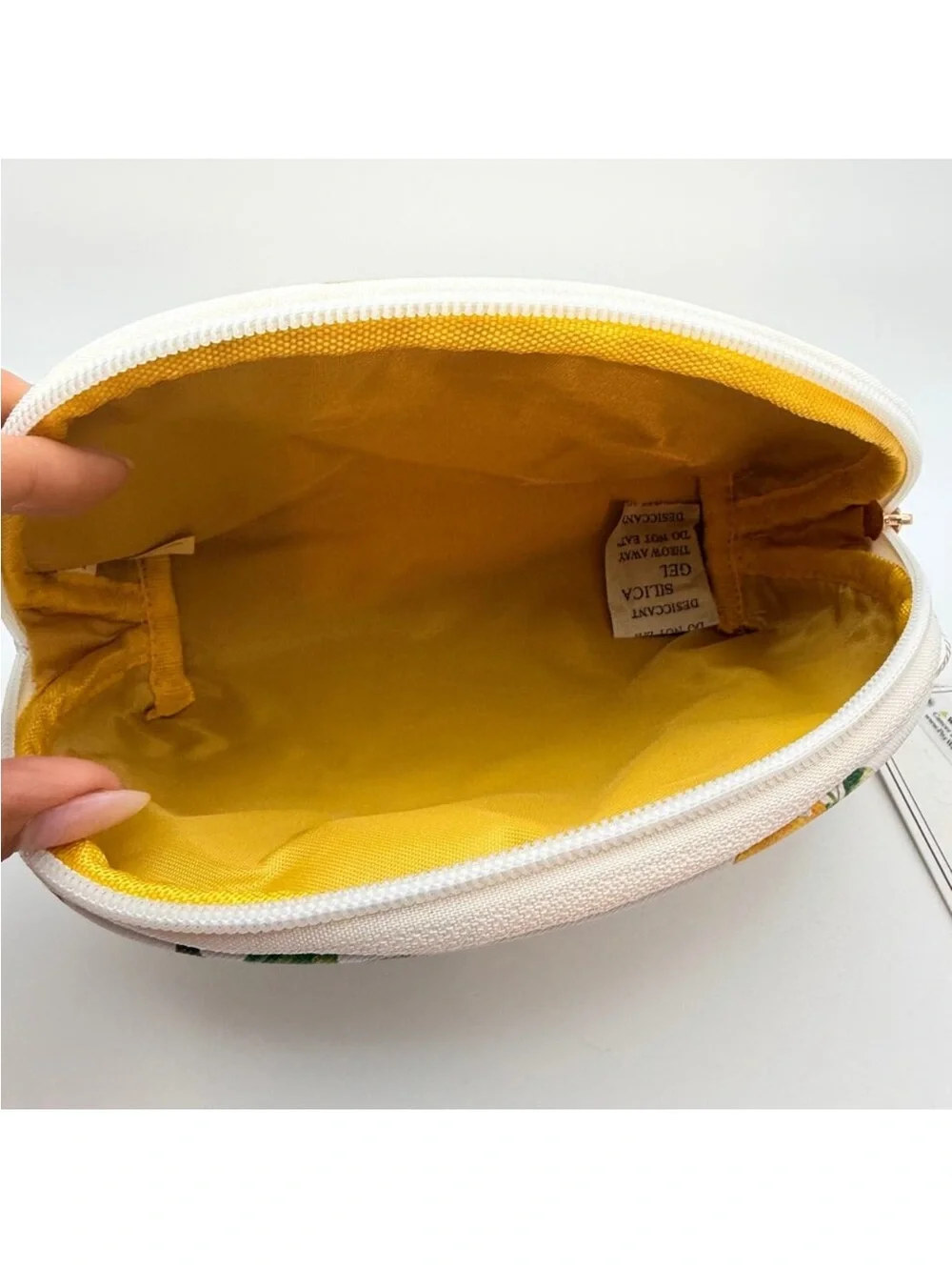 Blush Crush Lemon Print Cosmetic Makeup Bag Vegan Accessories NWT